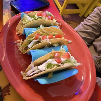 Chelis Mexican Food - Crispy taco - Mexican Near Me - Giddings, Texas Chelis Mexican Food - Crispy taco - Mexican Near Me - Giddings, Texas