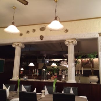Restaurant Parga - Der noch schönste Bereich des Restaurants - Greek Near Me - Hamburg, HH