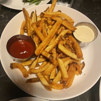 Puttery - French Fries - Mini Golf Near Me - Minneapolis, Minnesota Puttery - French Fries - Mini Golf Near Me - Minneapolis, Minnesota