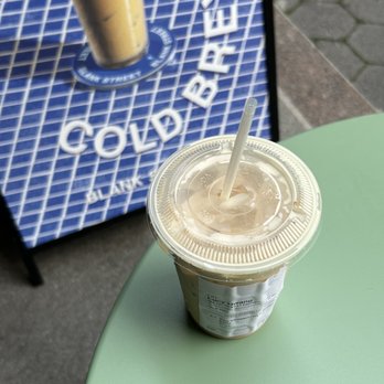 Blank Street Coffee - Coffee & Tea Near Me - Brooklyn, New York