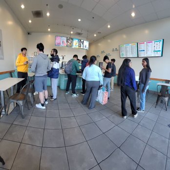 T4 - Friday dinner time boba crowd! - Bubble Tea Near Me - San Ramon, California T4 - Friday dinner time boba crowd! - Bubble Tea Near Me - San Ramon, California
