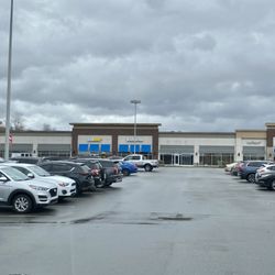 Mt Nebo Pointe Shopping Center - Sport Clips, Kidzville, Subway, and Verizon
