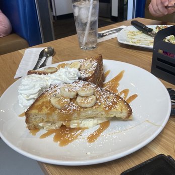 Broken Yolk Cafe - Breakfast & Brunch Near Me - Santee, California