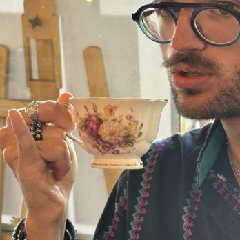 Neverland Tea Salon - Coffee & Tea Near Me - Vancouver, British Columbia