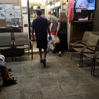 Henry's Place - Ice Cream & Frozen Yogurt Near Me - Honolulu, Hawaii
