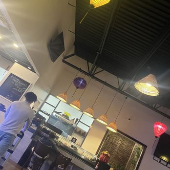 Pho Diner - Some seating and the sushi bar - Vietnamese Near Me - Yorktown, Virginia Pho Diner - Some seating and the sushi bar - Vietnamese Near Me - Yorktown, Virginia