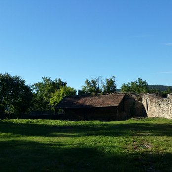 Burg Greifenstein - Burgmauer - Museums Near Me - Bad Blankenburg, TH