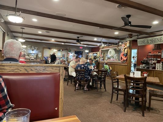 Henry's Restaurant by null