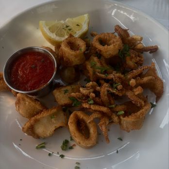 MA'S Italian Kitchen - Fried Calamari - Italian Near Me - Burbank, California MA'S Italian Kitchen - Fried Calamari - Italian Near Me - Burbank, California