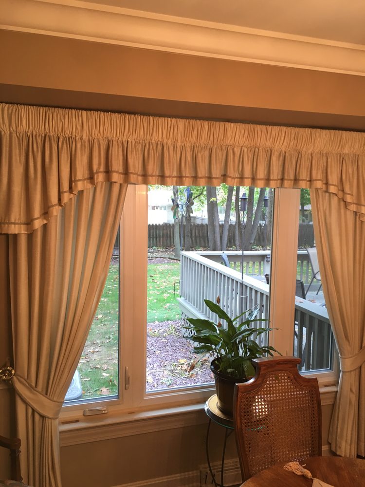 HOUSE DOCTORS WINDOW & DOOR Updated September 2024 15 Photos 998