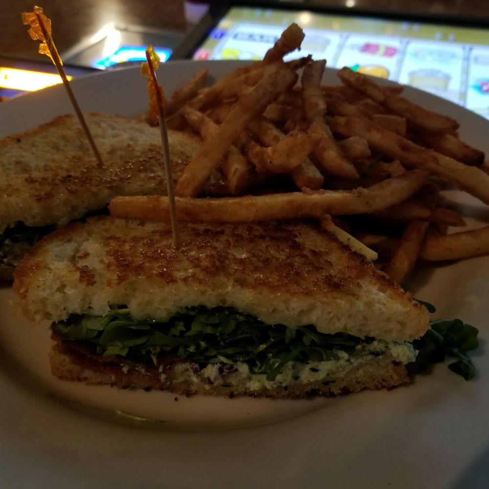 Woody's Grille & Spirits - Big boy grilled cheese - Sports Bars Near Me - Sparks, Nevada
