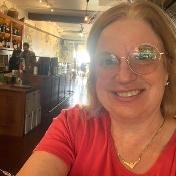 We Olive & Wine Bar - In the shop about to be seated with an ocean view!! - Wine Bars Near Me - La Jolla, California We Olive & Wine Bar - In the shop about to be seated with an ocean view!! - Wine Bars Near Me - La Jolla, California