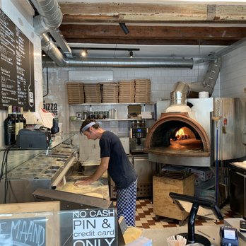 De Pizzabakkers - The Craftsmanship - Pizza Near Me - Amsterdam, New Hampshire De Pizzabakkers - The Craftsmanship - Pizza Near Me - Amsterdam, New Hampshire