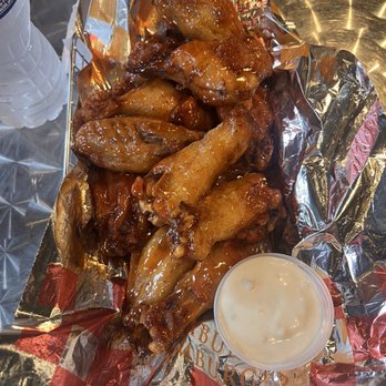 Yallah Taco - Hot Honey Wings with Blue Cheese - Mexican Near Me - State College, Pennsylvania Yallah Taco - Hot Honey Wings with Blue Cheese - Mexican Near Me - State College, Pennsylvania