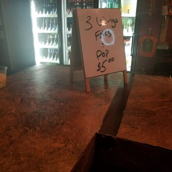 Classic Lounge - Haha at pop. Good deal tho - Lounges Near Me - Toledo, Ohio Classic Lounge - Haha at pop. Good deal tho - Lounges Near Me - Toledo, Ohio