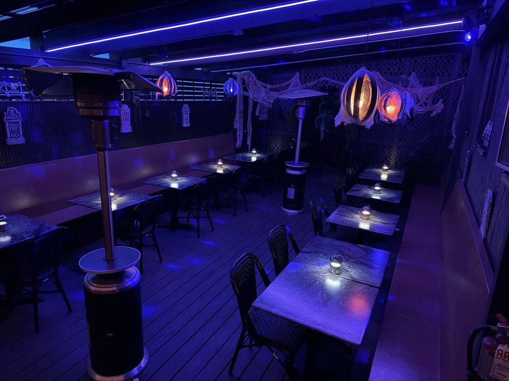 Social spots from Twist of Fate