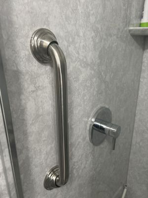 Jacuzzi Bath Remodel - Updated August 2025 - 31 Photos - 82 Reviews ...