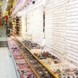 Fashion City - Earrings, hairband, hair clips and etc