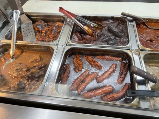 Chef Marilyn's, Queen of Down Home Southern Goodies by null