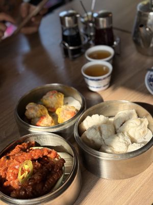 Hong Kong Dim Sum House by null