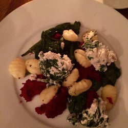 Marmelo Kitchen - Smoked Beetroot, spinach & ricotta & gnocchi
