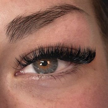 Lash House - Full Volume Cat Eye - Eyelash Service Near Me - Bradenton, Florida Lash House - Full Volume Cat Eye - Eyelash Service Near Me - Bradenton, Florida