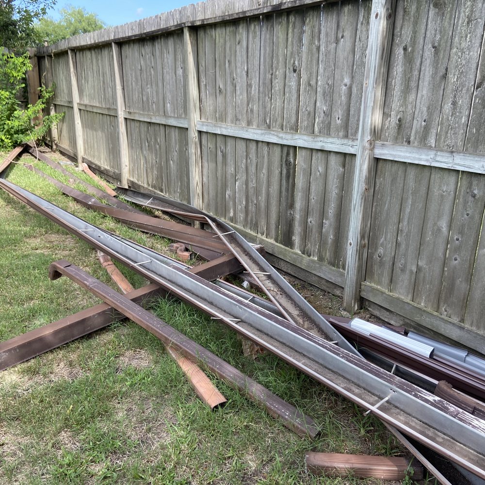 Cleaner Texan - Old gutters and trash - Fireplace Services Near Me - richmond, Texas Cleaner Texan - Old gutters and trash - Fireplace Services Near Me - richmond, Texas
