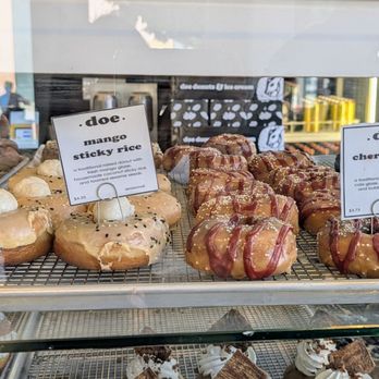 Doe Donuts - Donuts Near Me - Portland, Oregon