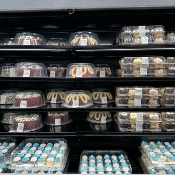 Sam's Club - Cakes and cupcakes! - Tires Near Me - San Diego, California