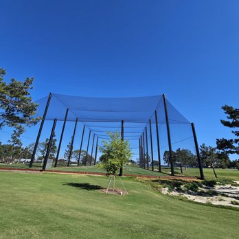 Maggie Hathaway Par 3 - Golf Near Me - Los Angeles, California Maggie Hathaway Par 3 - Golf Near Me - Los Angeles, California