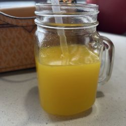 Bunchberry Diner - Freshly squeezed OJ $7