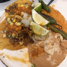 Al pastor tacos