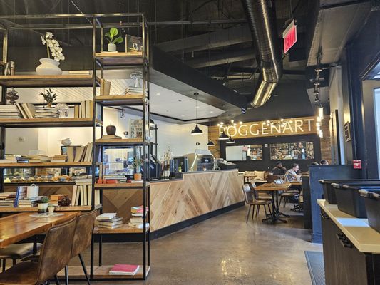Roggenart European Bakery, Bistro & Cafe by null