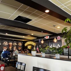 Kitchen 27 - Nice vibe and modern comfort
