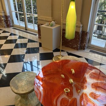Salon 94 - Art Galleries Near Me - New York, New York