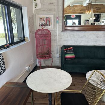 Deseo Coffee Shack - Indoor - Coffee & Tea Near Me - Phoenix, Arizona Deseo Coffee Shack - Indoor - Coffee & Tea Near Me - Phoenix, Arizona