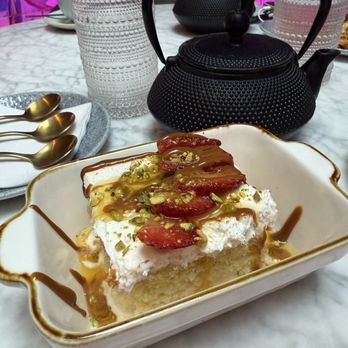 Bonsaii Tapas & Wine Bar - Tres leches - Tapas Bars Near Me - New York, New York