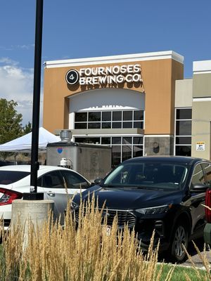 4 Noses Brewing Company by null