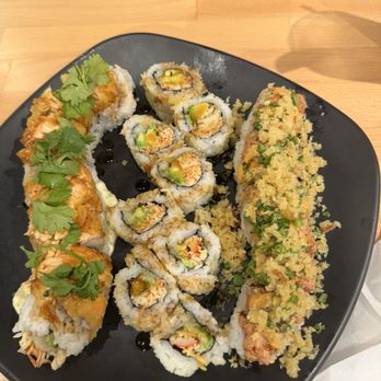 Trapper's Sushi - Sushi Bars Near Me - Surprise, Arizona Trapper's Sushi - Sushi Bars Near Me - Surprise, Arizona