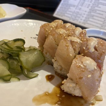 Mika Sushi - Yellowtail Roll - Sushi Bars Near Me - Camarillo, California
