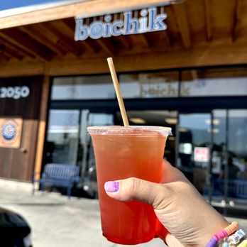 Boichik Bagels - Wild Strawberry Cold Brew iced tea (flavor changes daily) - Bagels Near Me - Santa Clara, California Boichik Bagels - Wild Strawberry Cold Brew iced tea (flavor changes daily) - Bagels Near Me - Santa Clara, California
