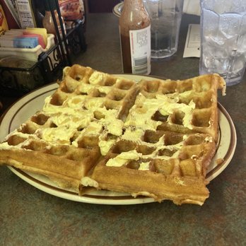 Chef's Coffee Shop - The biggest and best waffles I've ever seen I am never disappointed a great breakfast - Diners Near Me - Arcadia, California