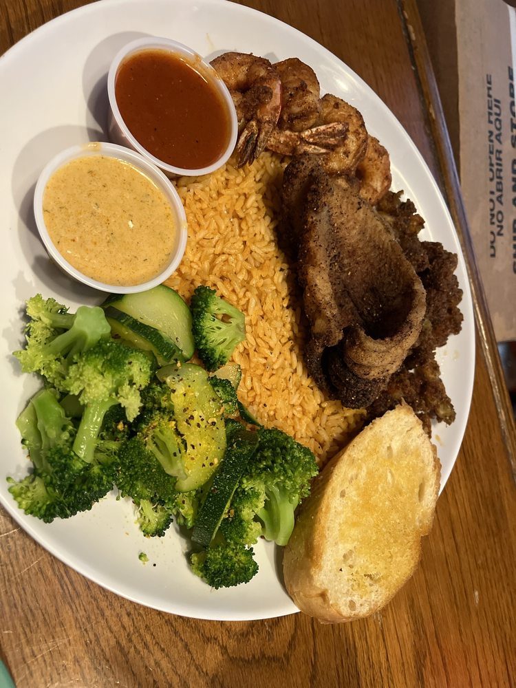 Food from Crawdaddy's Bar and Grill