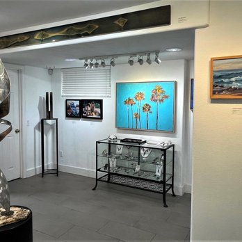 La Playa Gallery - Grasping the Moment Exhibition with Kay Kaplan, Claudia Verciani, and Jon Koehler - Art Galleries Near Me - La Jolla, California La Playa Gallery - Grasping the Moment Exhibition with Kay Kaplan, Claudia Verciani, and Jon Koehler - Art Galleries Near Me - La Jolla, California