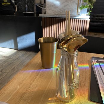 Burosu Ramen - Ramen Near Me - Studio City, California Burosu Ramen - Ramen Near Me - Studio City, California