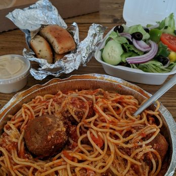 Luigi's Pizza & Pasta - Pasta with Meatballs - Pizza Near Me - Glenside, Pennsylvania
