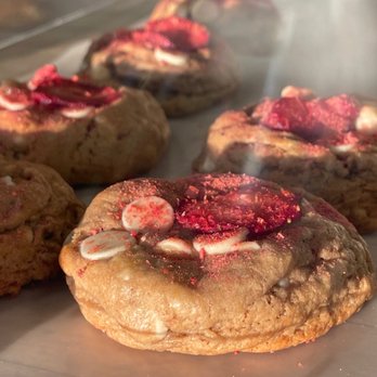 The Cookieologist - Berry Dream Cookies: Strawberries, cream cheese, and white chocolate. - Bakeries Near Me - Englewood, Ohio The Cookieologist - Berry Dream Cookies: Strawberries, cream cheese, and white chocolate. - Bakeries Near Me - Englewood, Ohio
