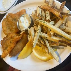 The Grill Steak & Seafood - Halibut & Chips