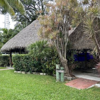 Sunset Cove Beach Resort - Places to hang out - Resorts Near Me - Key Largo, Florida