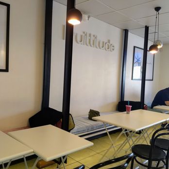 Fruittitude - Indoor Seating Area - Bubble Tea Near Me - La Jolla, California